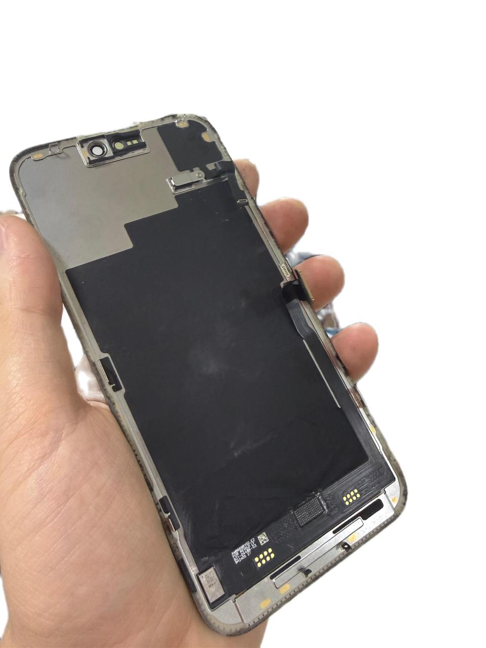 FRONTAL IPHONE 15 PRO MAX ORIGINAL 2